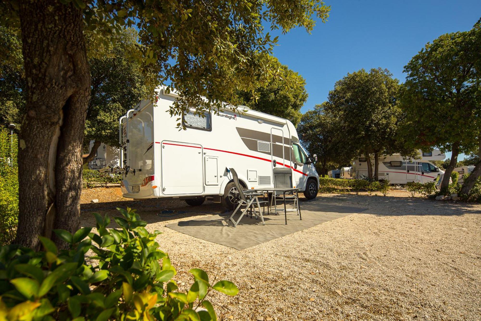 Maistra Camping Polari Pitches Rovigno Esterno foto